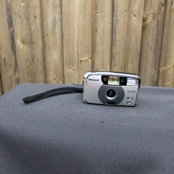 Polaroid 370 Date Back Compact 35mm Point and Shoot Film Camera UNTESTED - Picture 3 of 6